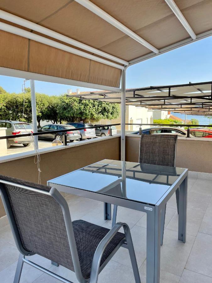 Apartments Prestige Petrcane Esterno foto