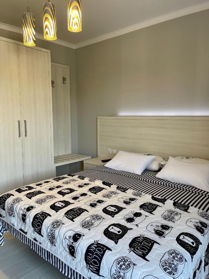 Apartments Prestige Petrcane Esterno foto