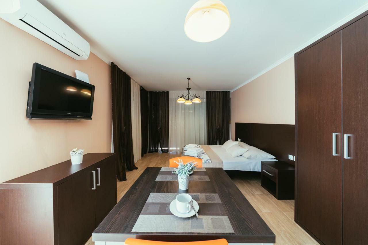 Apartments Prestige Petrcane Esterno foto