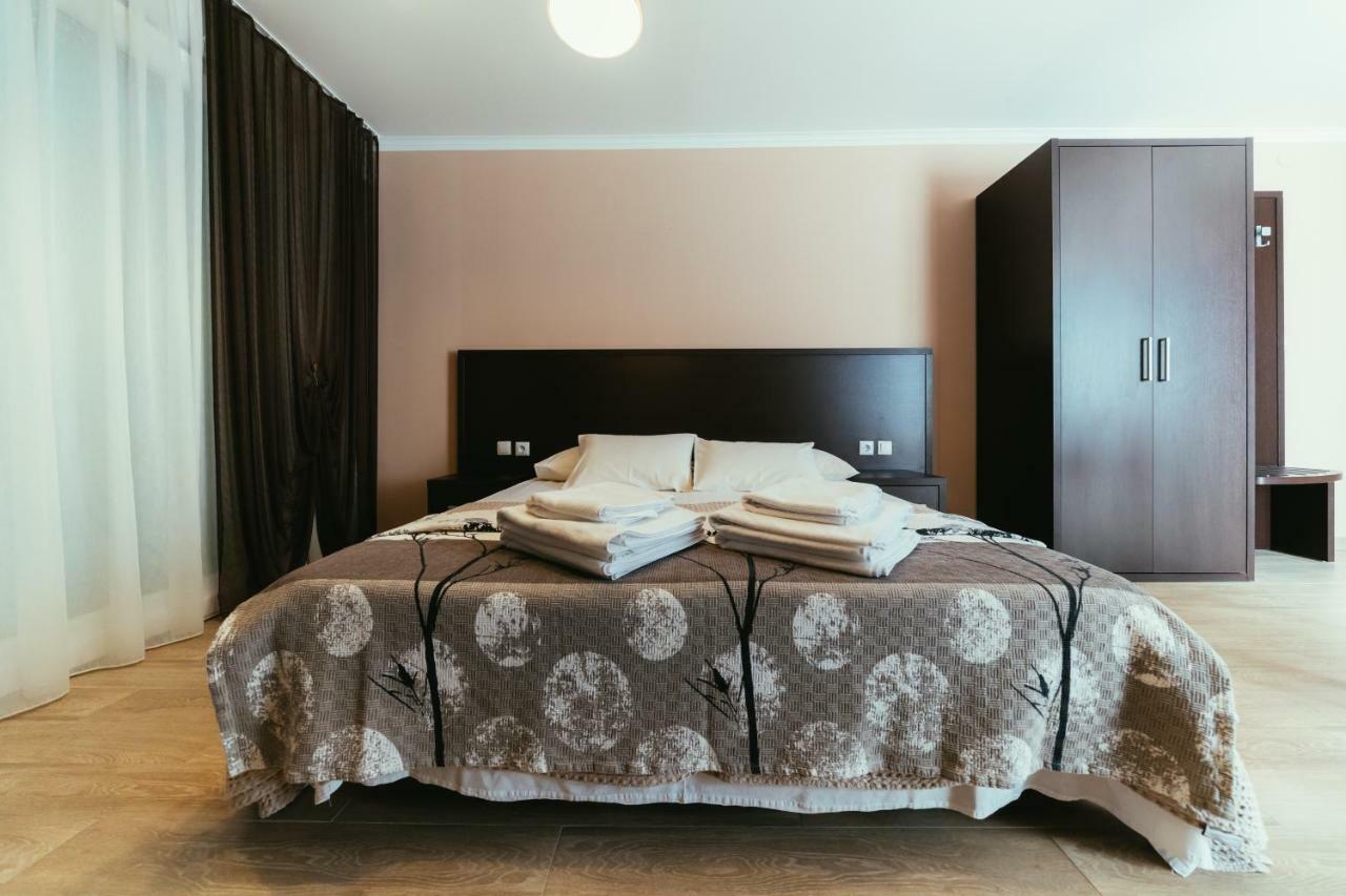 Apartments Prestige Petrcane Esterno foto